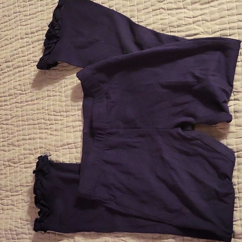 Navy leggings with ruffle